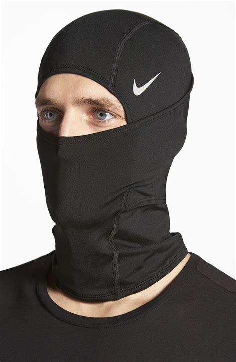 Nike Pro Combat Hyperwarm Hydropull Hood